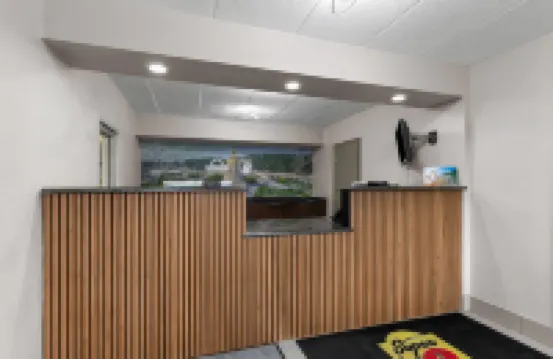 슈퍼 8 바이 윈덤 찰스턴 WV