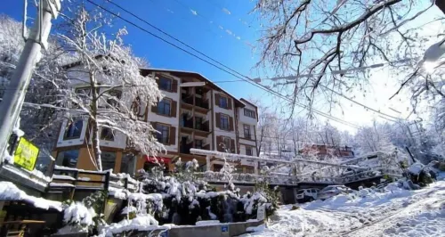 Mersu Ala Konak Otel maşukiye Sapanca - Bãi đậu xe