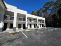 Speedway Inn & Suites Griffin US 19 - parking