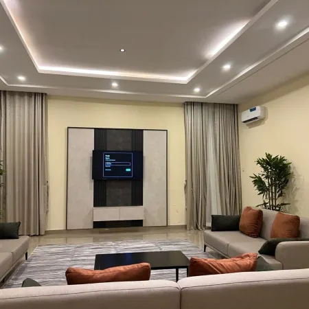 Rhino suite Yola