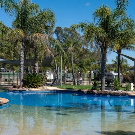 Tasman Holiday Parks - Merool on the Murray