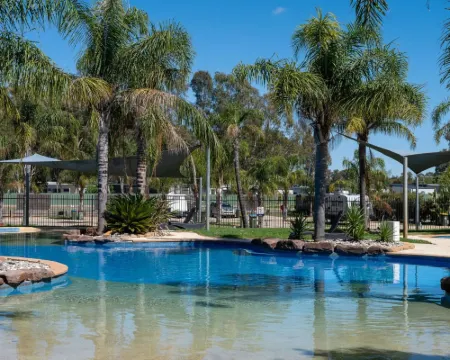 Tasman Holiday Parks - Merool on the Murray Hoteles en Moama