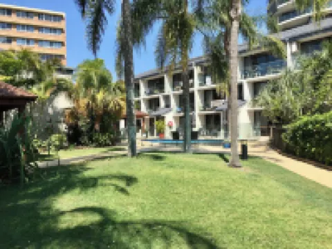 Burleigh Palms Holiday Apartments Hotels near Burleigh Heads
