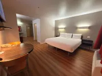 Americas Best Value Inn Apache Junction - Wifi