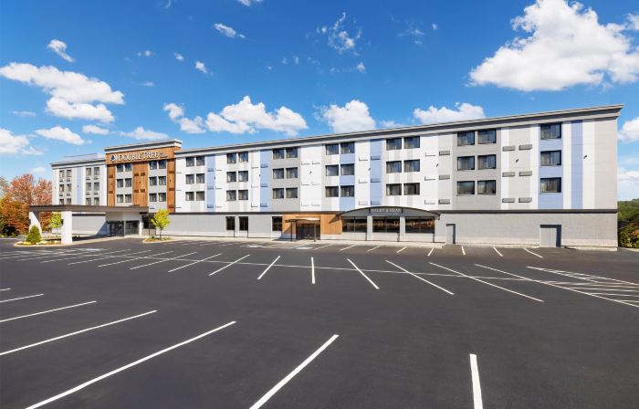 DoubleTree by Hilton Concord Downtown