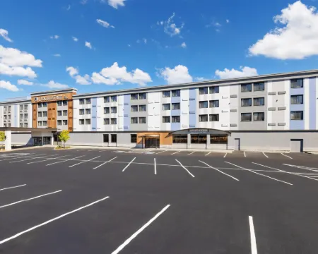 DoubleTree by Hilton Concord Downtown Hotels in Concord