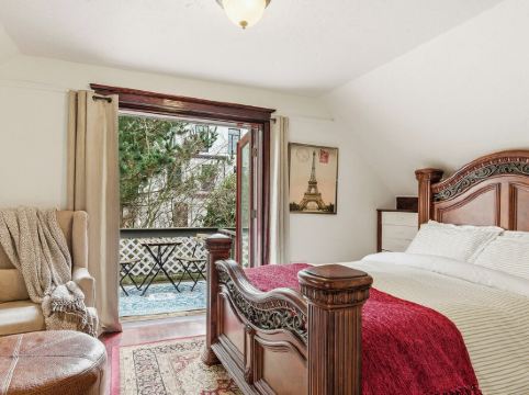 Walkable Fremont Home with Parking