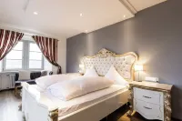 Eventlocation & Hotel Schloss Neuburg - breakfast