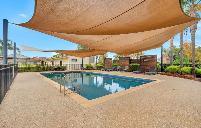 Comfort Inn Deakin Palms