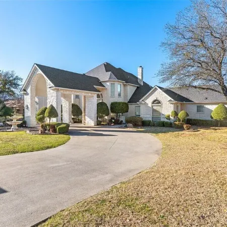 NEWHOUSE MANSION DALLAS TOP 10 Vacation Rental  POOL and SPA3 Acres Of Land