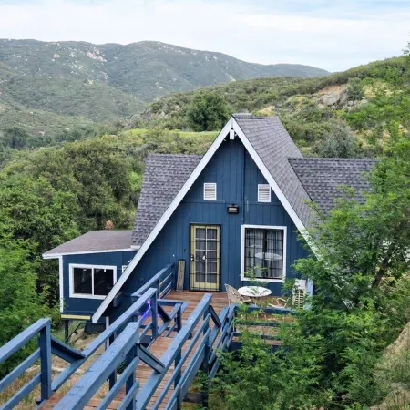 Cozy Chalet Retreat in Banning, California Pets-Friendly!