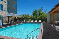 Courtyard by Marriott Austin Dripping Springs - Pools