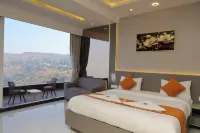Raval Resort