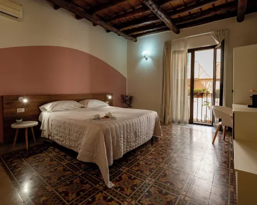 Porta Delle Botteghelle Hotels in Florio