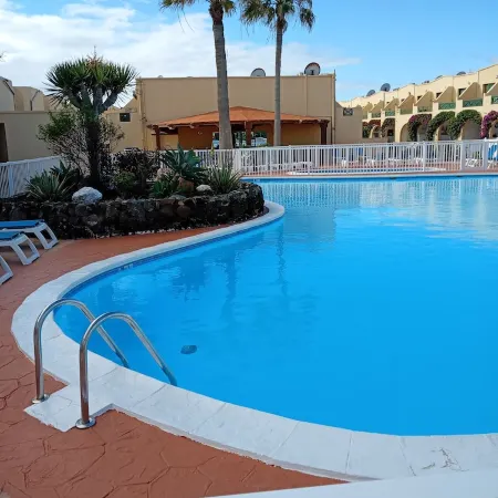 Duplex Apartment, with private garden, in quiet complex