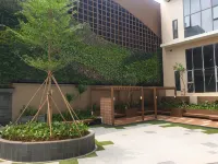 Cozy Studio Apartemen Transpark Bintaro