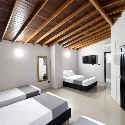 Hotel Verony la 70 - Laureles Estadio Hotels near Laureles Park