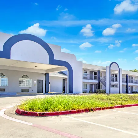 Heights Inn by Townhouse Harker Heights Killeen