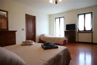 B&b Ponte Pietra Hotels in 
