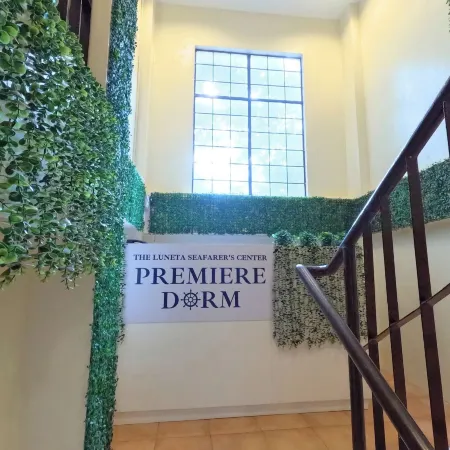 The Luneta Seafarers Center Premier Dorm Отели рядом с достопримечательностью «Собор Манилы»