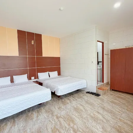 Khách Sạn Ngọc Bích 2