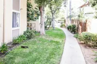 Escondido Urban Stay - 2BR Apartment