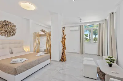 Alekos Luxury Suites Free 24h Transportation from - to Airport Hôtels à : 