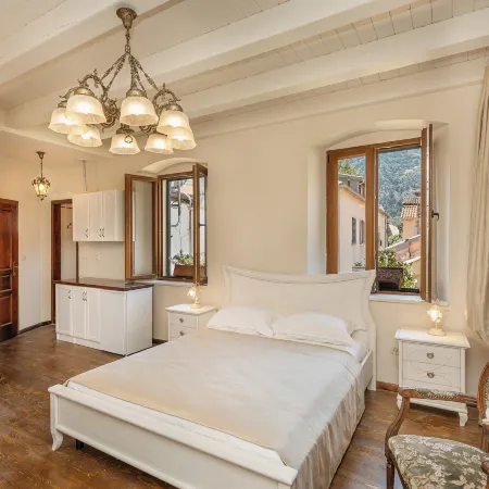 Apartments Leo