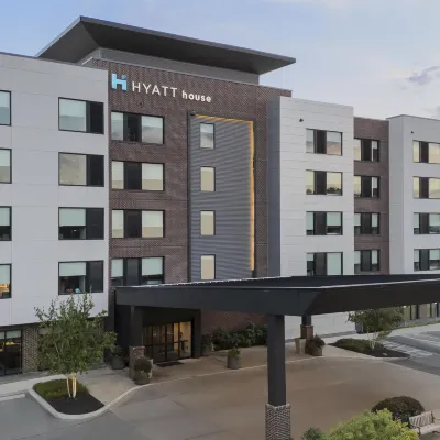 Hyatt House Columbus/OSU Short North Hoteles cerca de Estadio Ohio