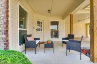 Modern Home Near DFW: Work, Play + Relax! - 2 stjerner