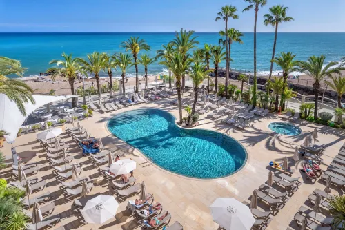 Caprici Beach Hotel & Spa