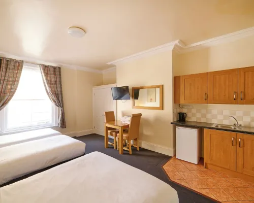 Rooms At 95 Long Street Hotels in Atherstone