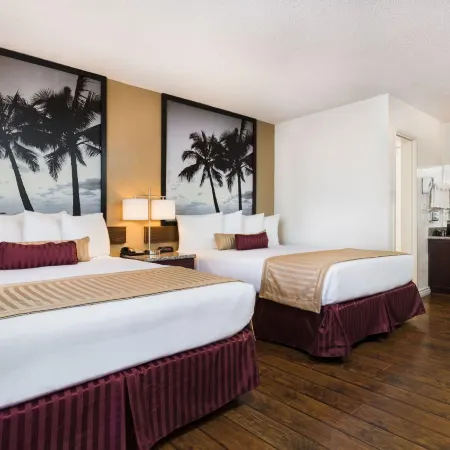 Kings Inn Anaheim at the Park & Convention Center