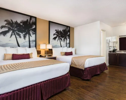Kings Inn Anaheim at the Park & Convention Center Hotels near Anaheim Ice