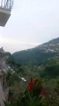 Le Perle d'Italia - pemandangan pegunungan