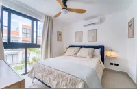 2-Level Retreat + Jacuzzi | Free Airport Transfer