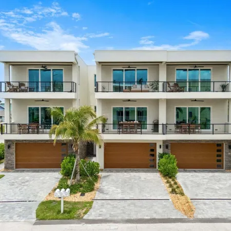 40 8th Avenue