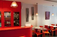 Hotel des Arts - Centre Cathédrale - sarapan