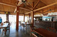 Marine Chaweng Beach Resort - bar