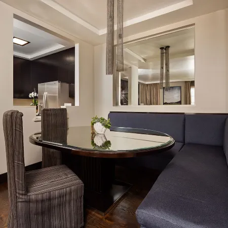 Montecito Inn Отели рядом с достопримечательностью «Монтесито»