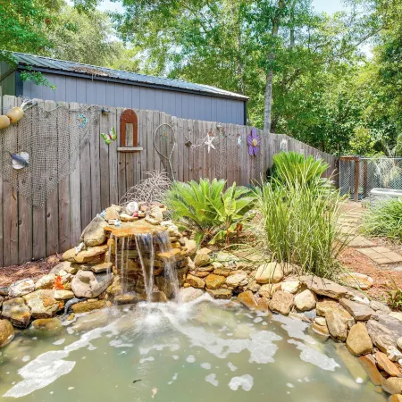 Private Outdoor Oasis! Graveline Bayou Retreat
