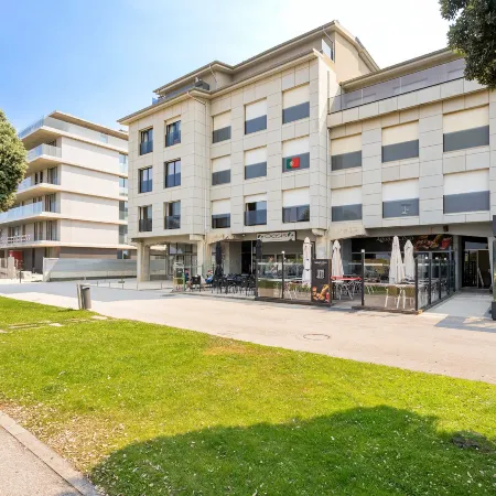 GuestReady-Luxury Beachfront Retreat