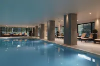 St Pierre Park Hotel - Pools