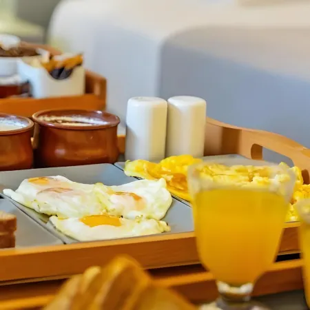 Central Fira Suites