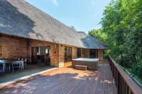 Kruger 268 - Luxury Self-Catering - ロッジ