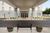 Baymont by Wyndham la Grange KY Southeast - Pet friendly