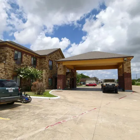 Studio 7 by Capital O Killeen I-14