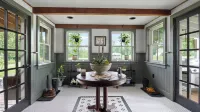 Farmhouse at Leeds by Avantstay Walled Garden + Soaking Tub + Private Barn Near Hudson - Homestays