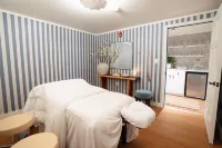 Canoe Place Inn & Cottages - spa