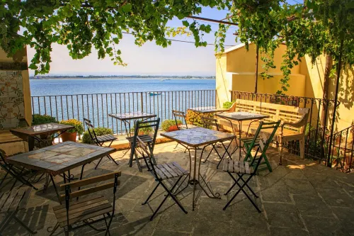 Hotel Henry's House - 4-نجوم